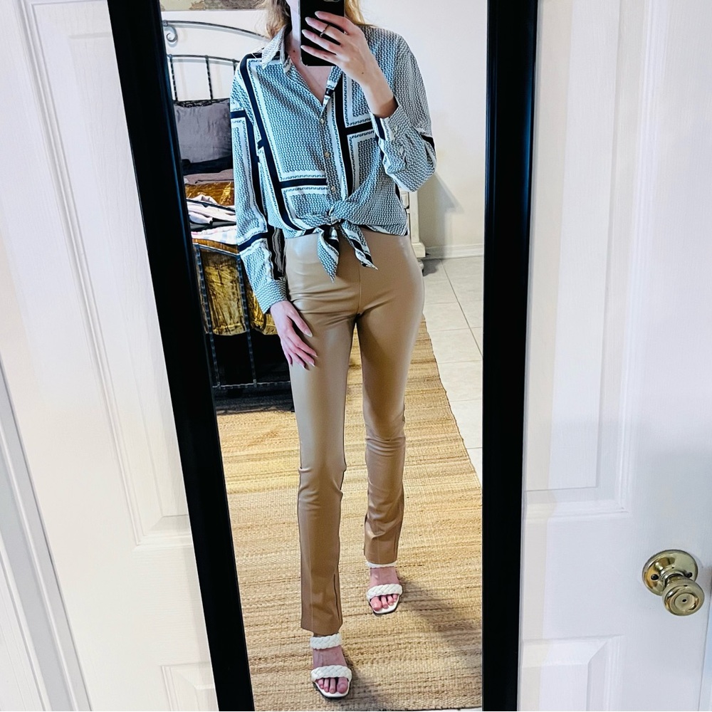 •Zara• faux leather legging